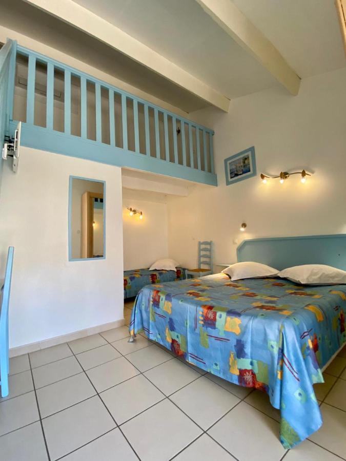 Hotel Myriam Vias Plage Exterior photo