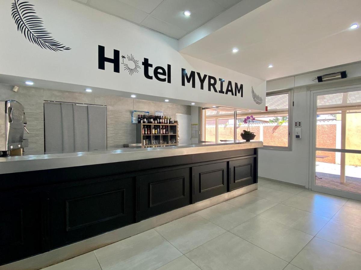 Hotel Myriam Vias Plage Exterior photo