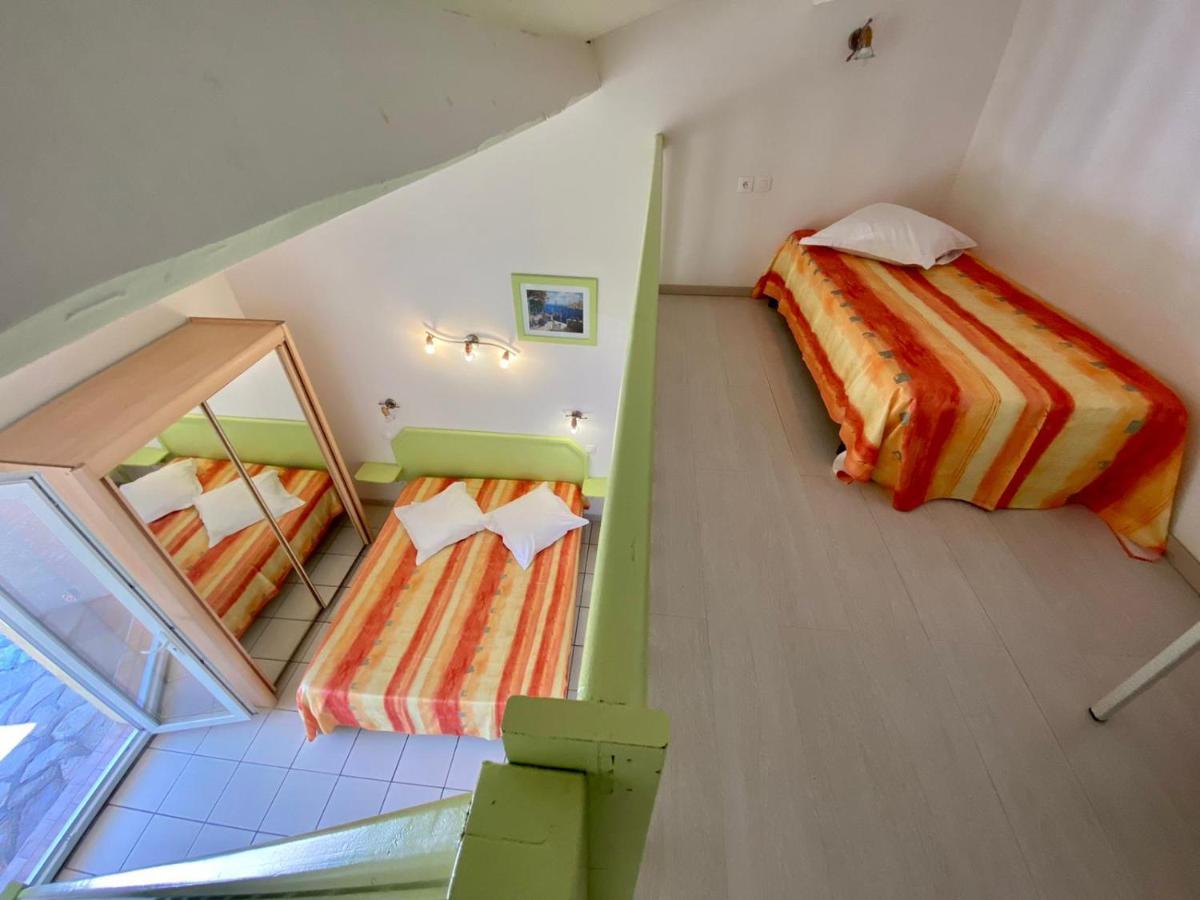 Hotel Myriam Vias Plage Exterior photo