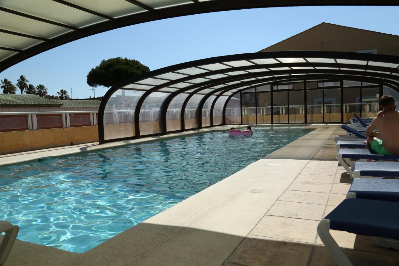 Hotel Myriam Vias Plage Exterior photo